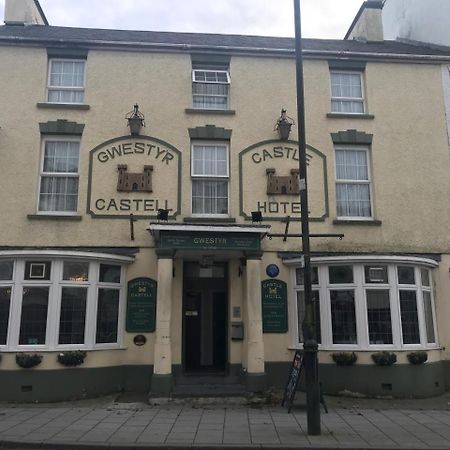The Castle Hotel Lampeter Exteriör bild